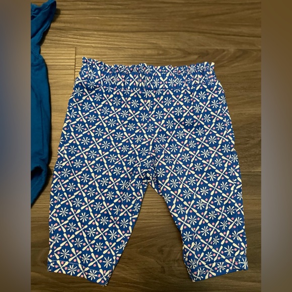 Carter's Blue and Pink Floral Baby Girl Outfit size 3M - Picture 4 of 6